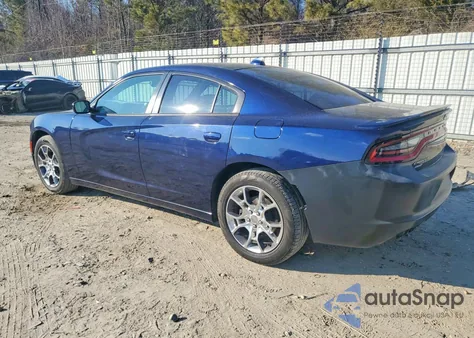 2015 Dodge Charger Sxt z USA, uszkodzony, nr VIN 2C3CDXJG1FH919567